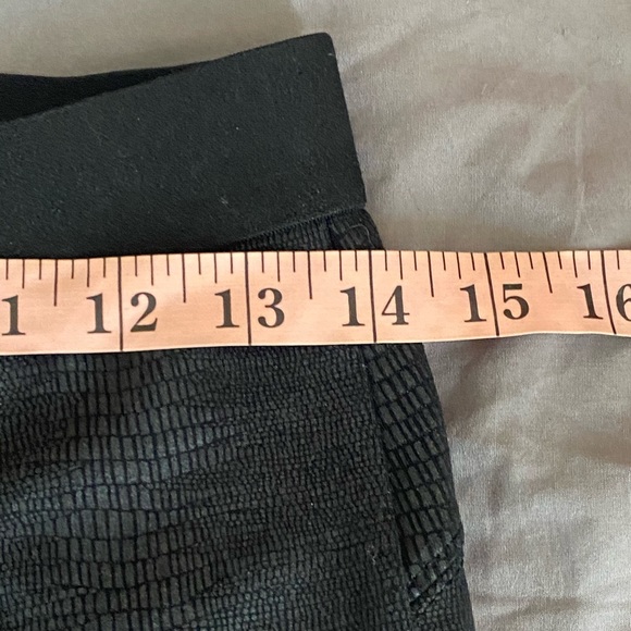 30% OFF BUNDLES! FAUX MATTE LEATHER LEGGINGS PANTS - Picture 11 of 16